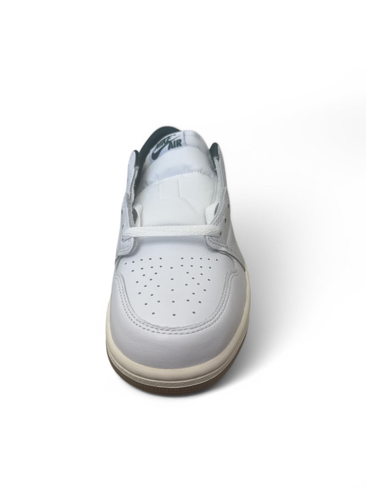 Jordan 1 Retro Low OG Oxidized Green Size 10W 8.5M